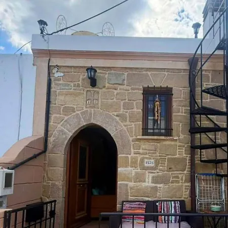 Malonas Stone 2 Bd House *